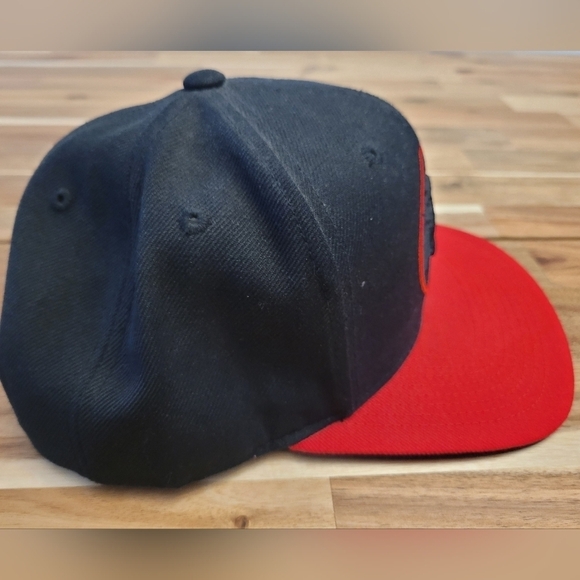 Mitchell & Ness - Toronto Raptors Modern Logo - NBA Snapback Hat - Picture 2 of 5